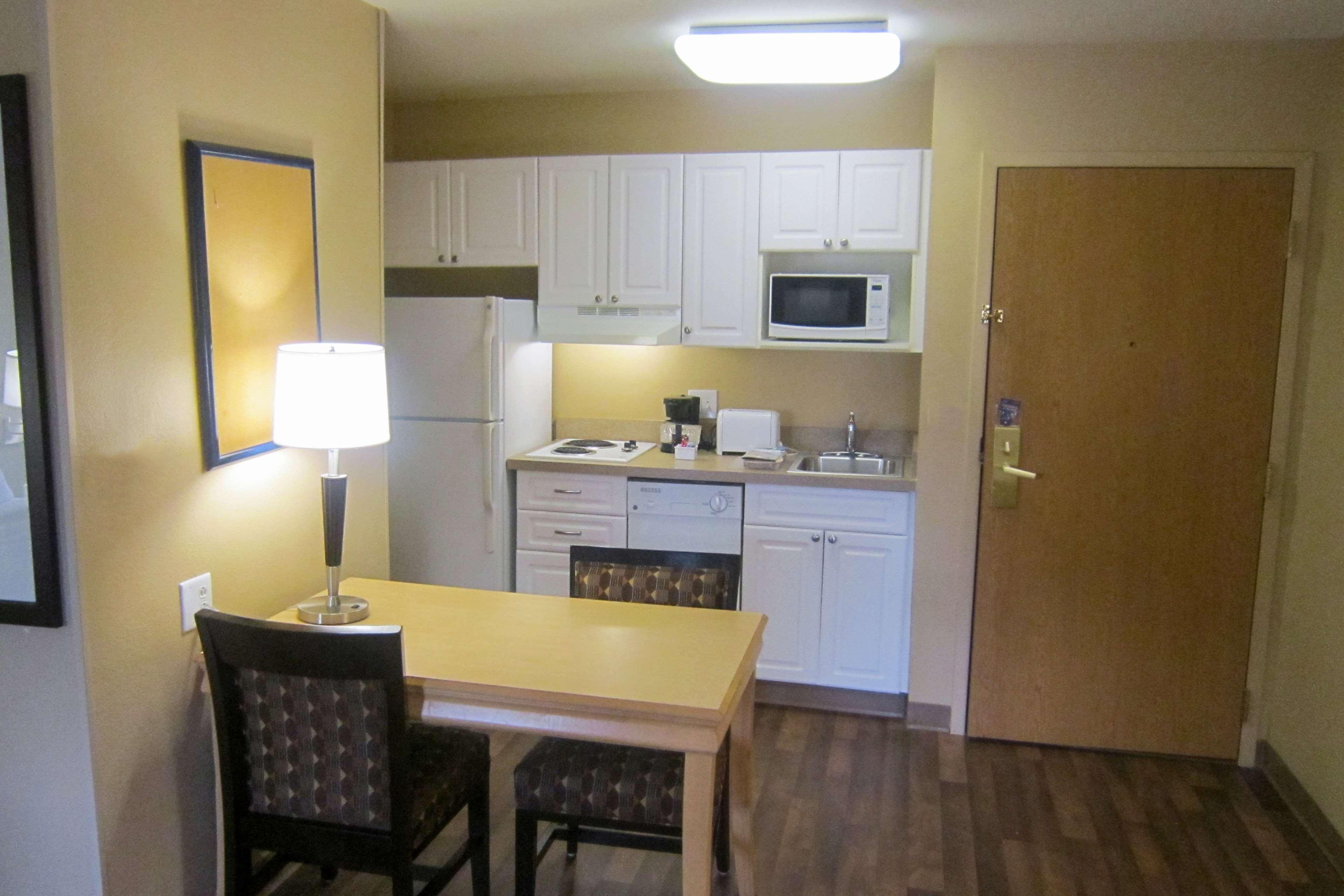 Extended Stay America Suites - Orlando - Convention Center - Universal Blvd Williamsburg Exterior foto